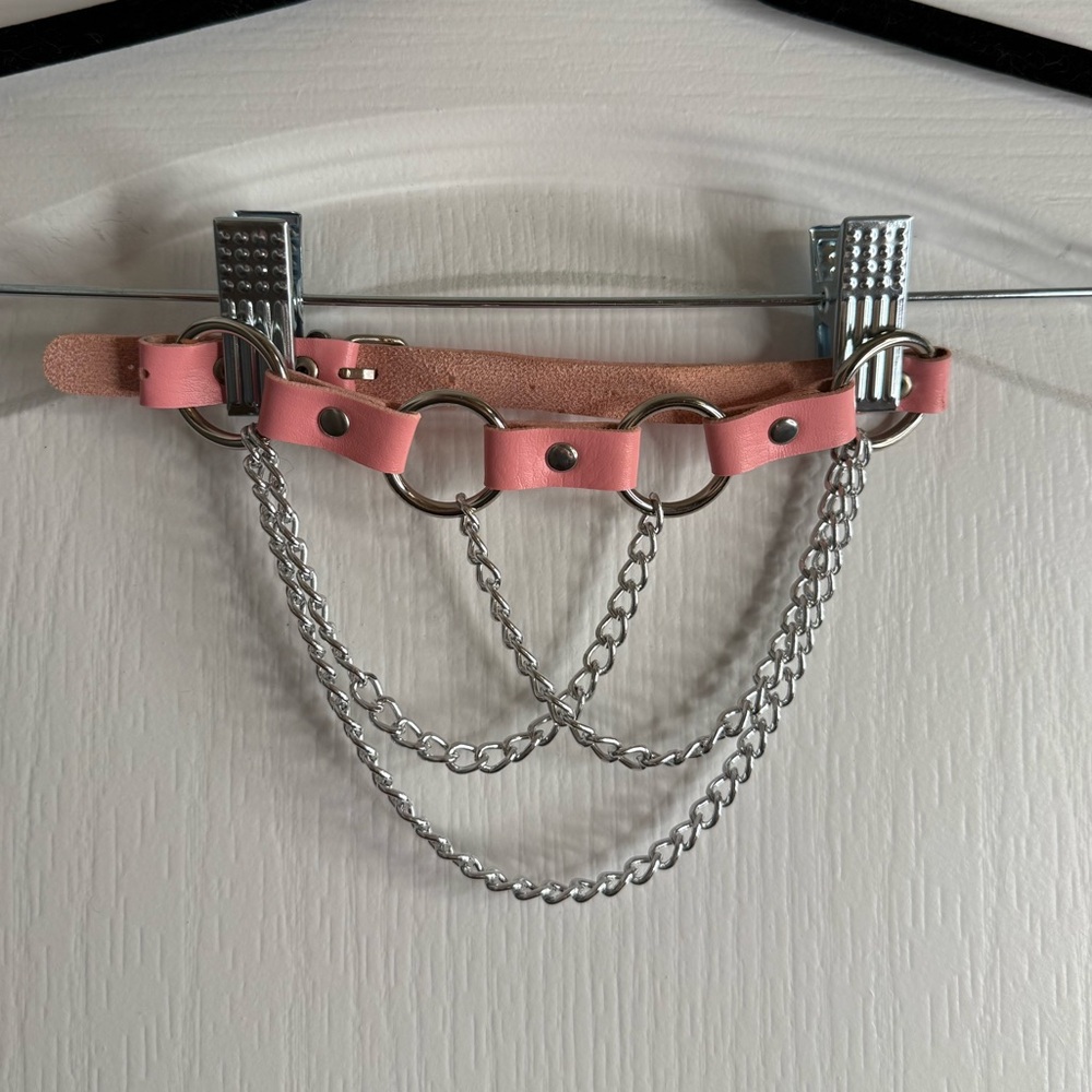 Choker Rave Necklace with Pink leather and Silver Chains